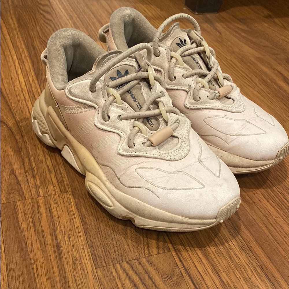 Adidas Cream OZWEEGOS